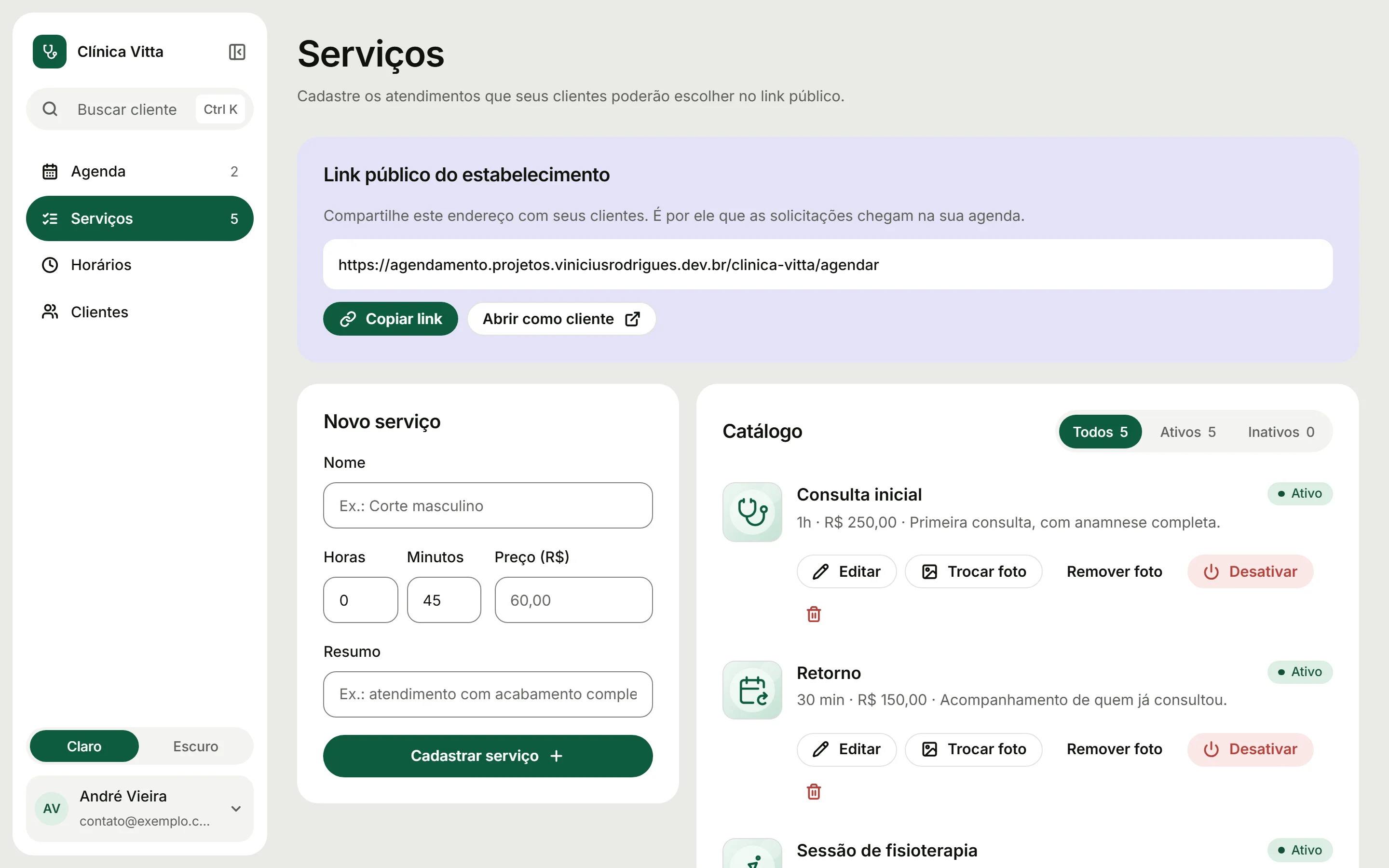 Tela de serviços com o catálogo e o link público